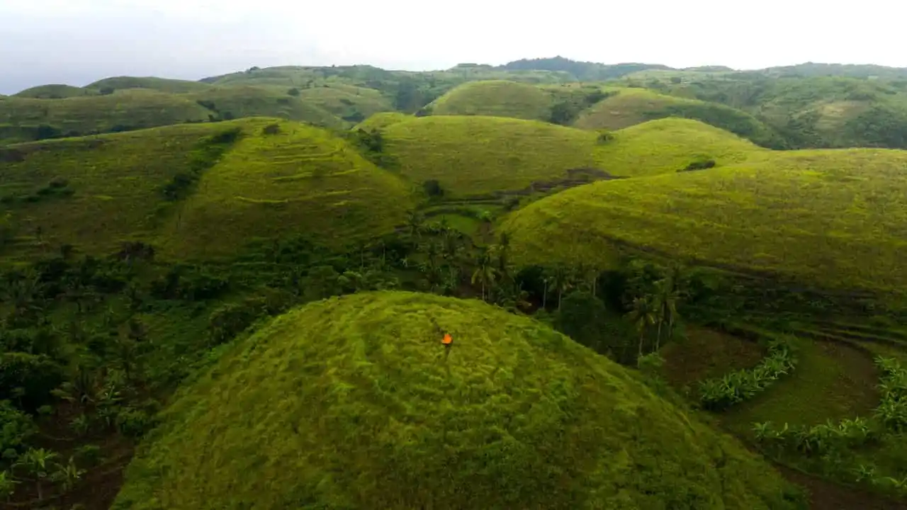Surreal Sunset Spectacle: Exploring Teletubbies Hill in Bali